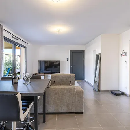 Апартаменты Foce Dell Edera-2 By Interhome *